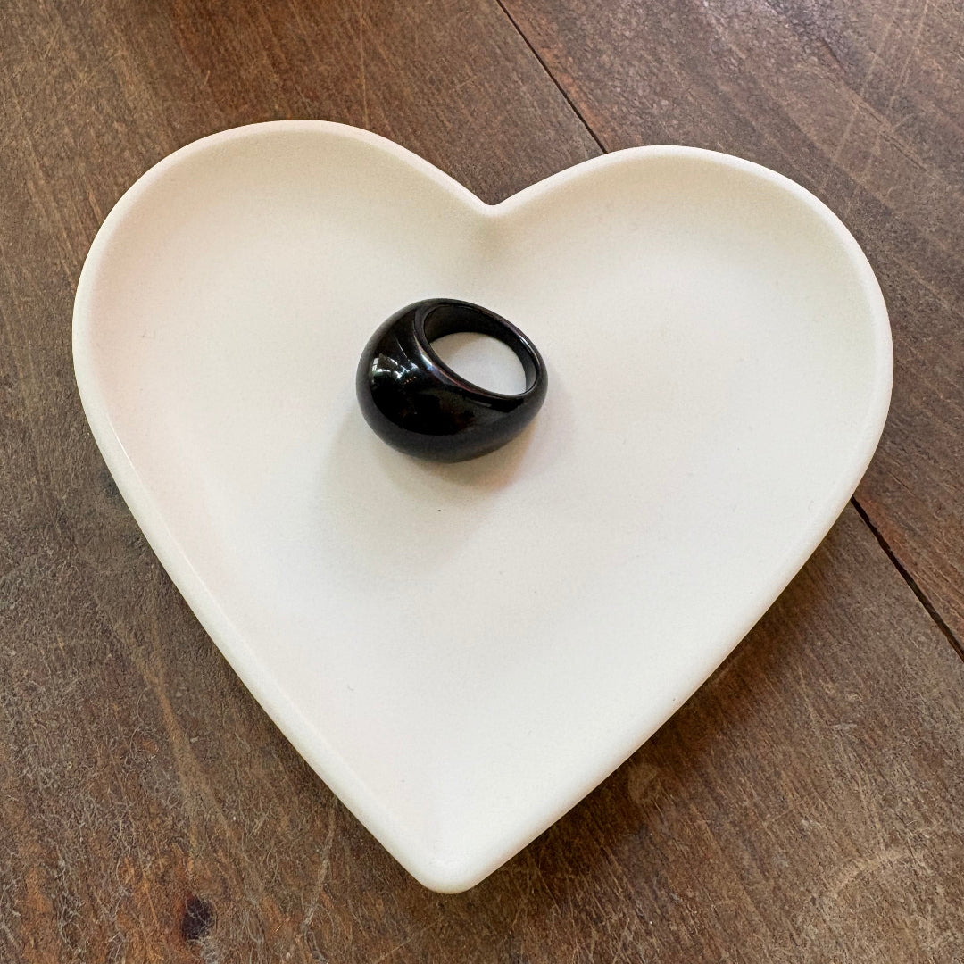 Modern Fable, Chunky Acrylic Ring, Black