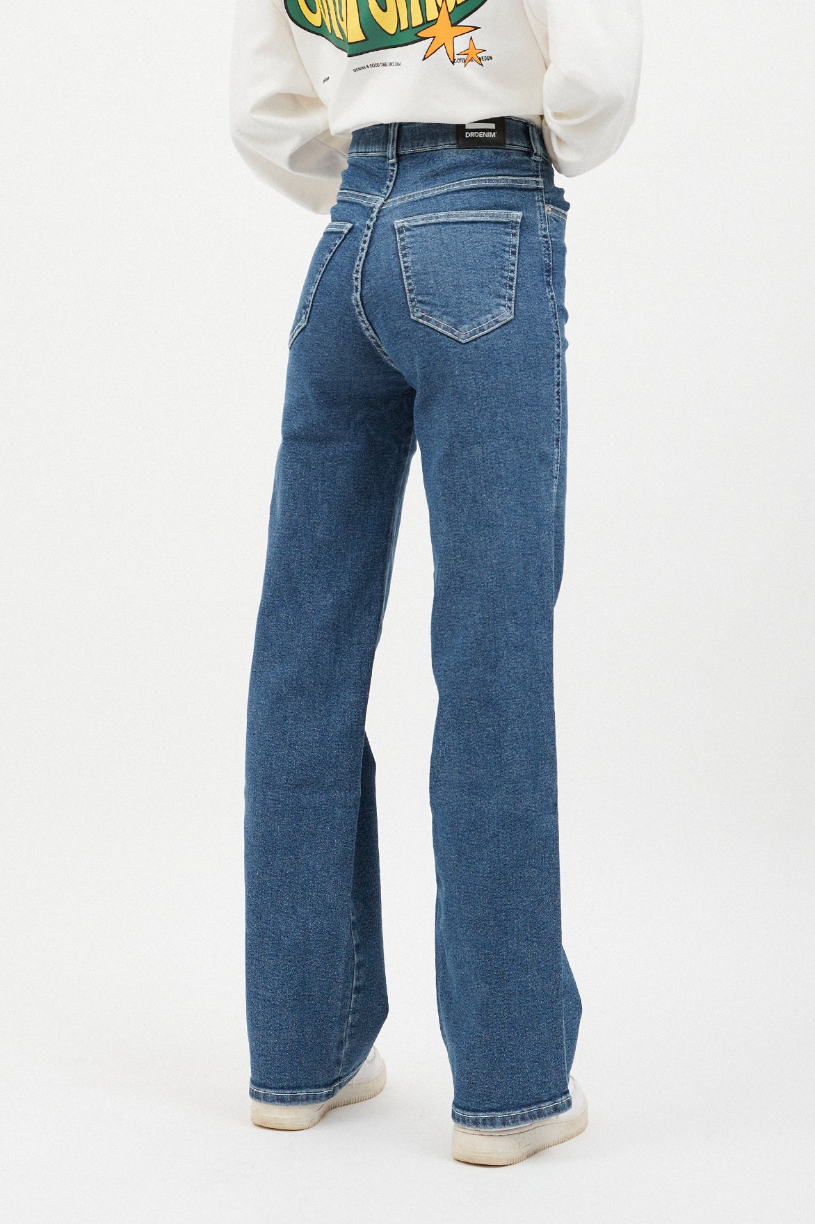 Moxy Straight Cape Mid plain (32" inseam)