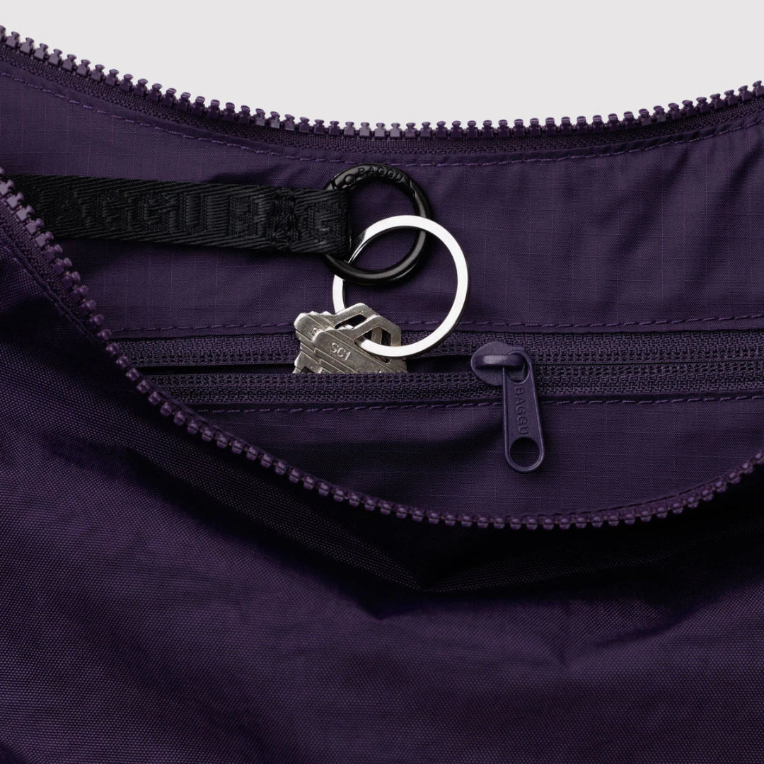 Baggu, Medium Nylon Crescent Bag, Fig