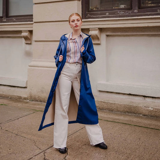 The Mernini Raincoat, Peony Blue