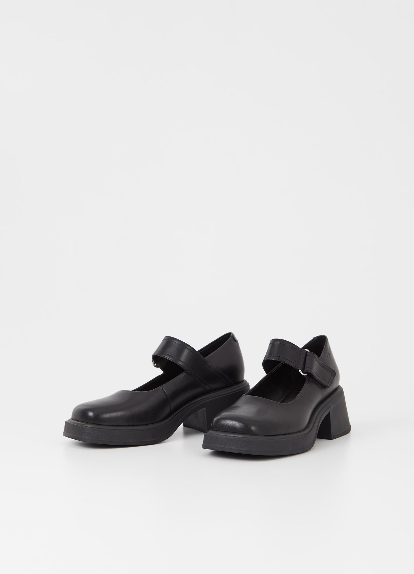 Dorah Pumps