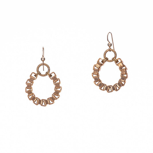 Hailey Gerrits - SS26 XL Box Chain Hoop Earrings