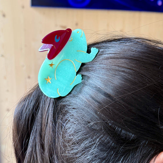 Lisa Junius, Toad Hair Clip