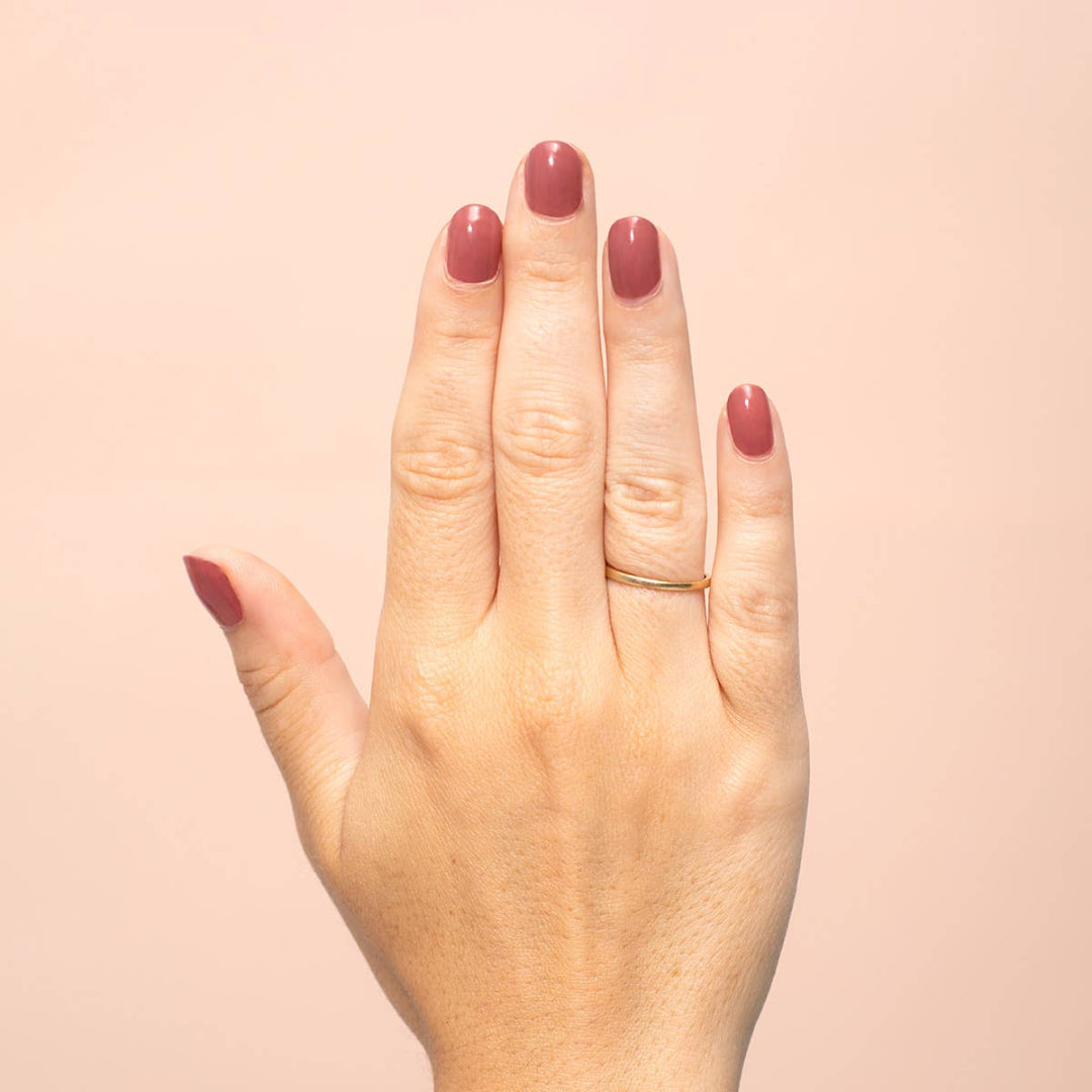 BKIND, Vegan & 21-free Nail Polish, Call Alice
