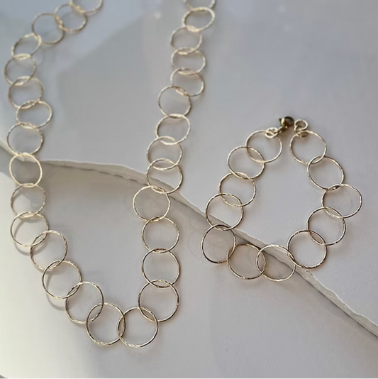 Frug, 14K Goldplate Delicate Loop Bracelet FBJ17