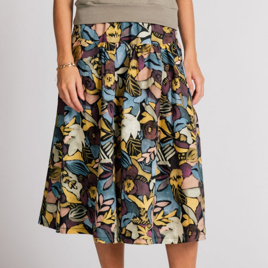 Allison Wonderland, Pelican Skirt, Black Floral