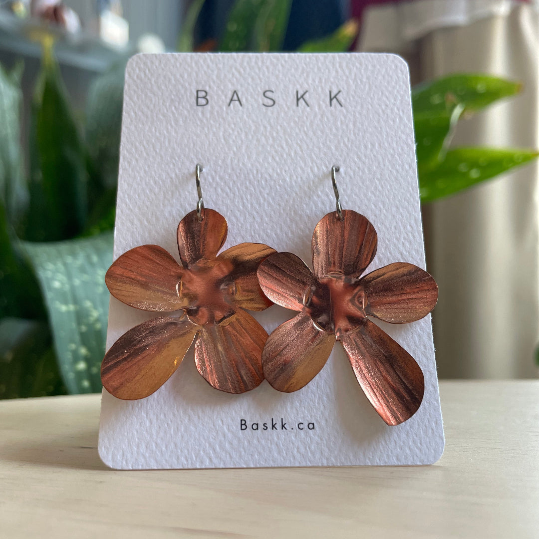 Baskk, Medium Copper Flower Earrings
