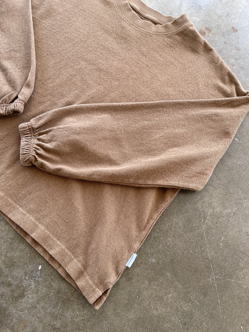 Naturelle Tee - Tobacco