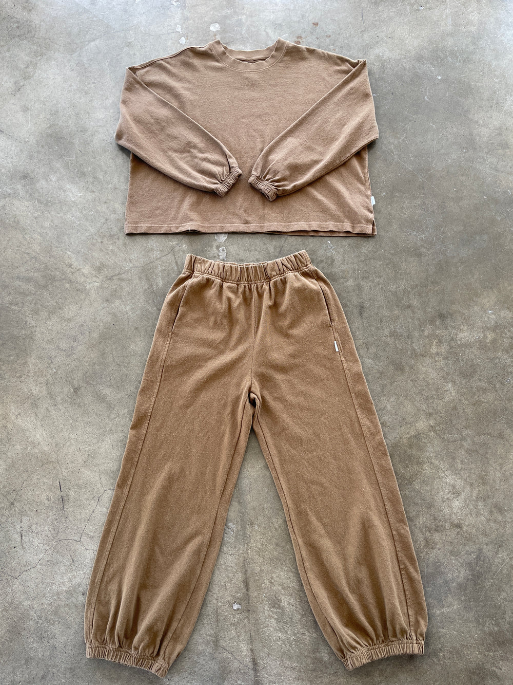 Naturelle Tee - Tobacco
