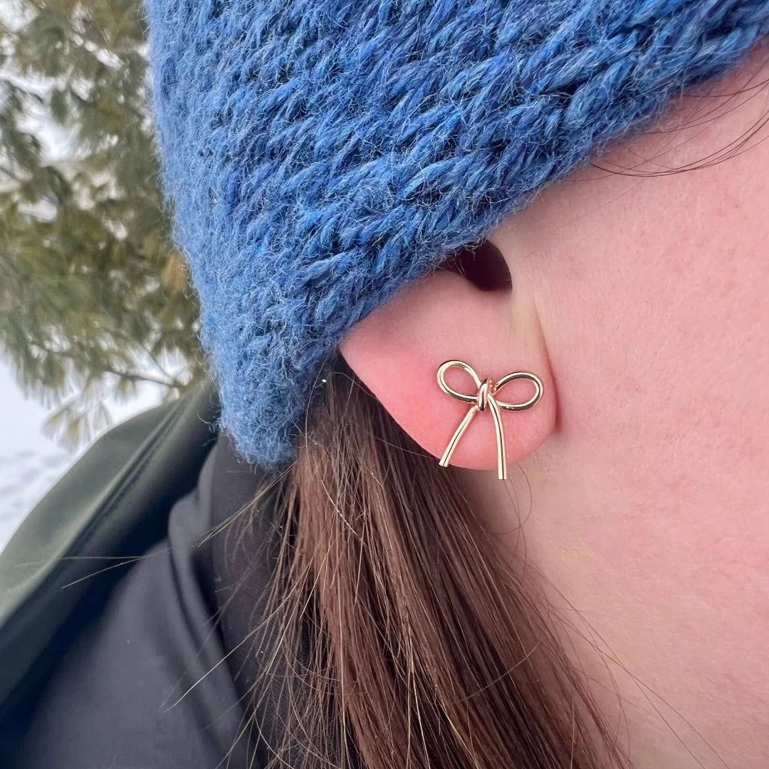 Open Fire, Bow Studs