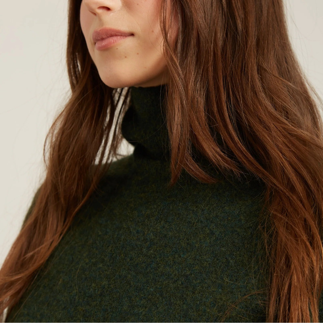 Naif, Sam Sweater, Forest