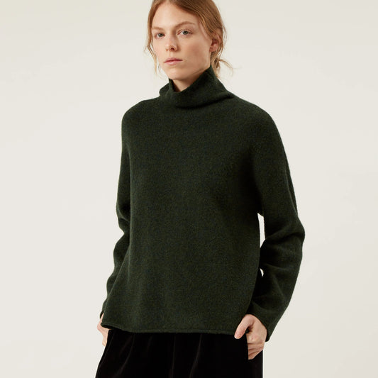 Naif, Sam Sweater, Forest