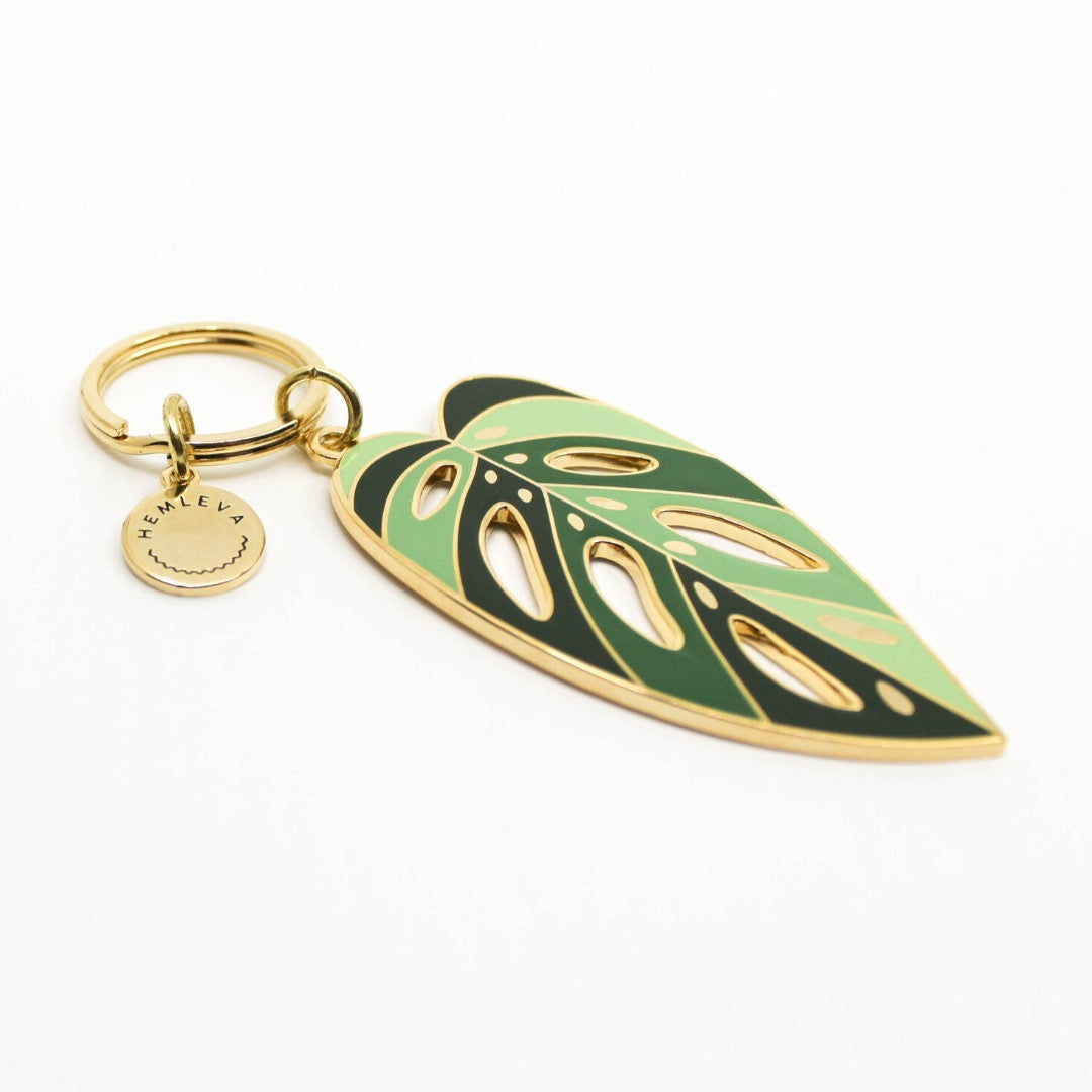 Monstera adansonii 'Archipelago' Keychain