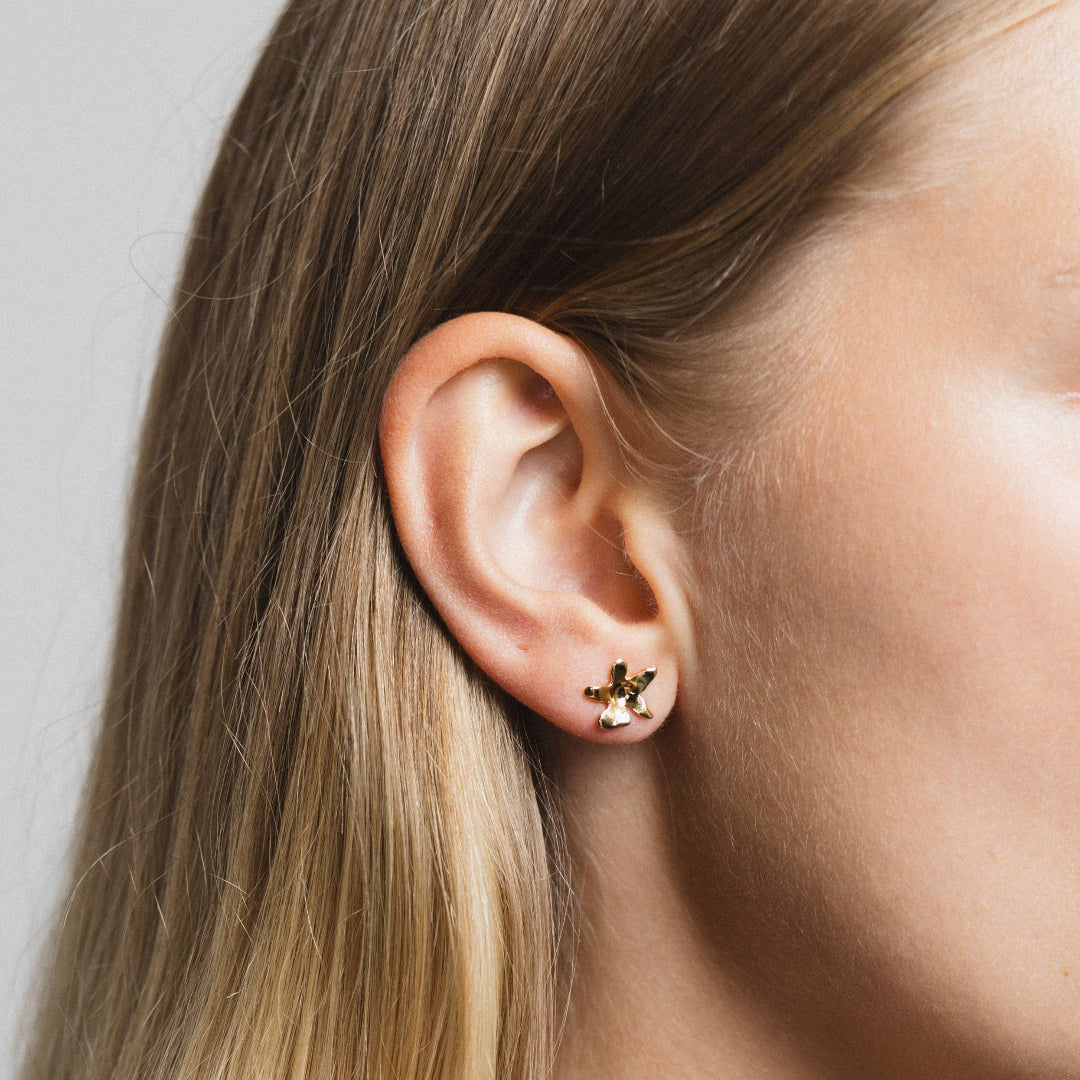Wolf Circus Jewelry, Flower Studs in Gold