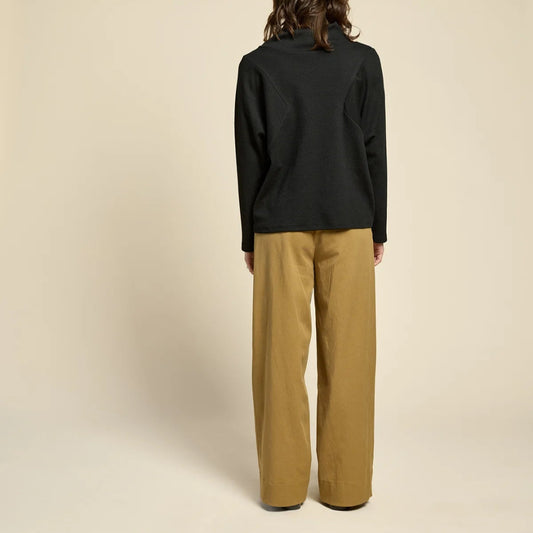 Cokluch, The Chain Paints, Antique