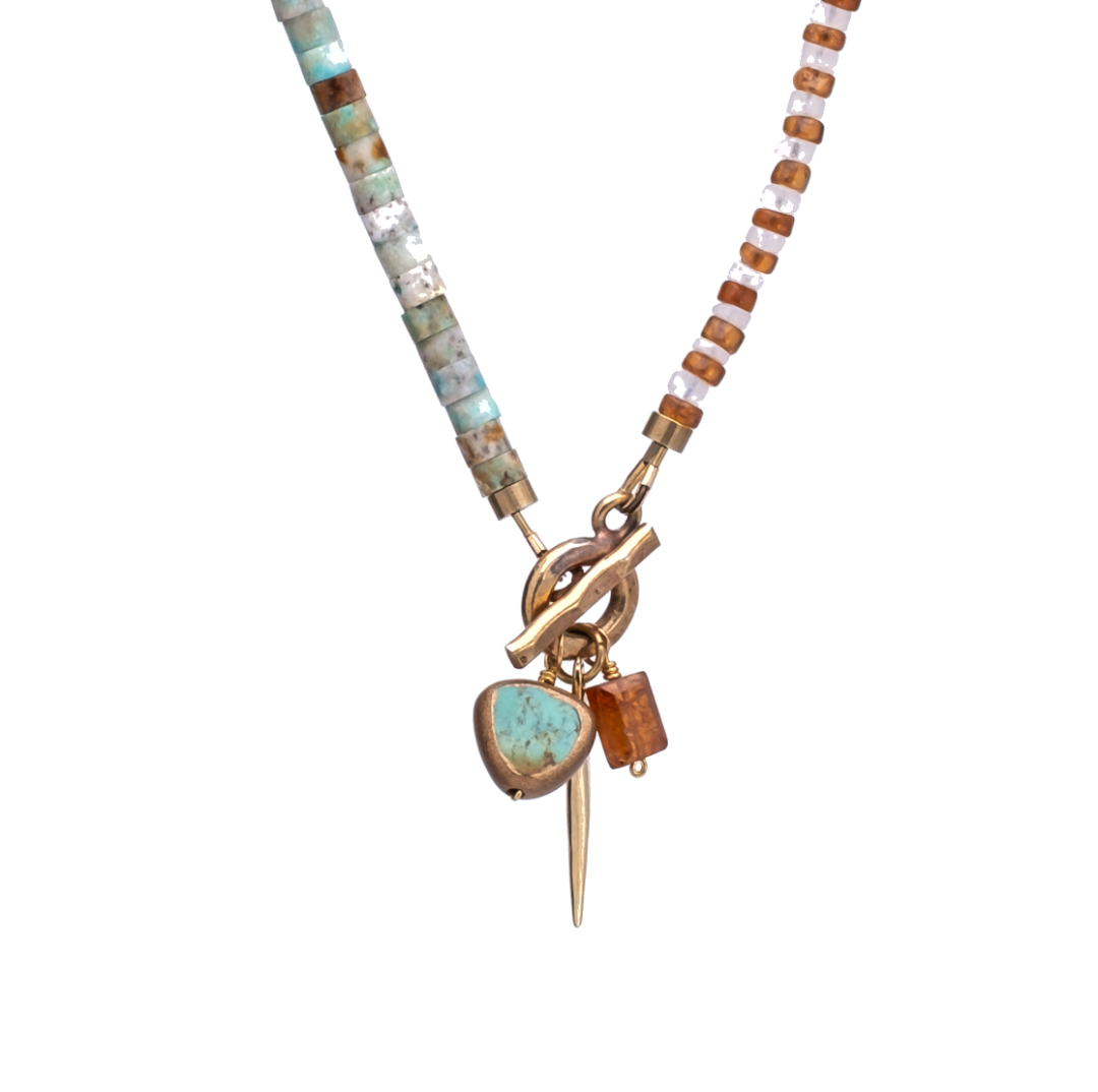 Hailey Gerrits, Finneaus Necklace