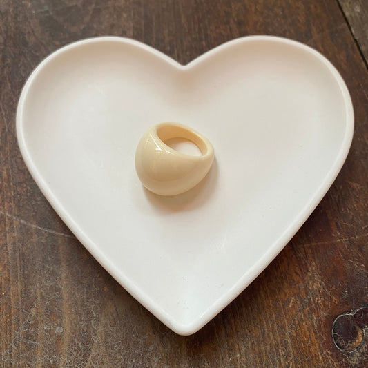 Modern Fable, Chunky Acrylic Ring, Cream