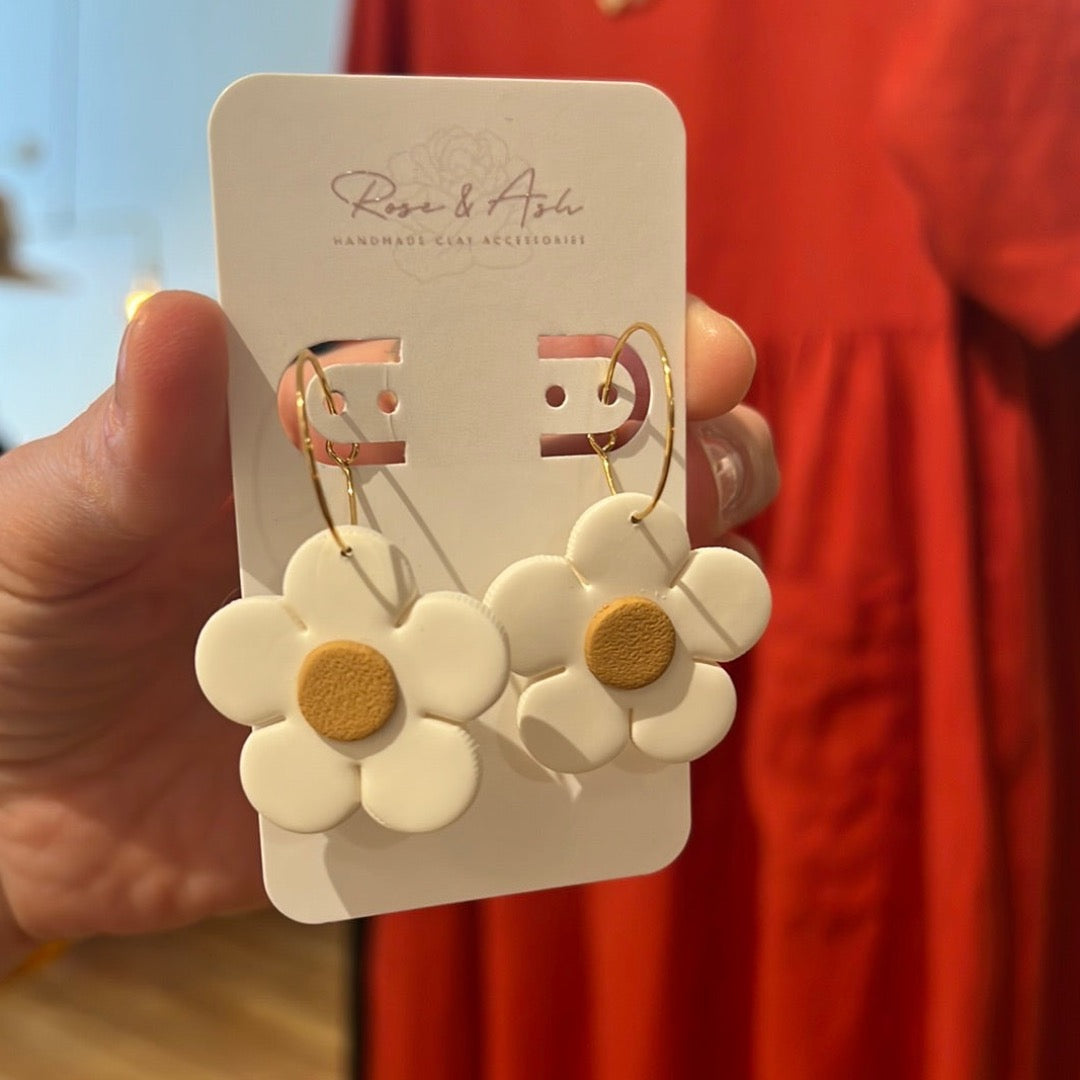 Clay Daisy Hoops