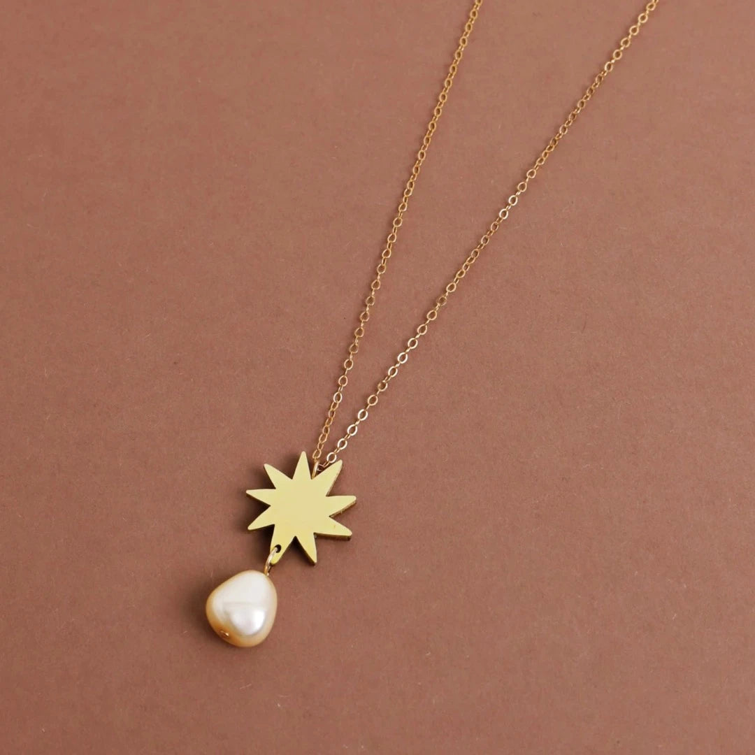 Wolf & Moon, Kara Necklace