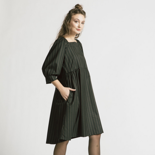 Allison Wonderland, Notebook Dress