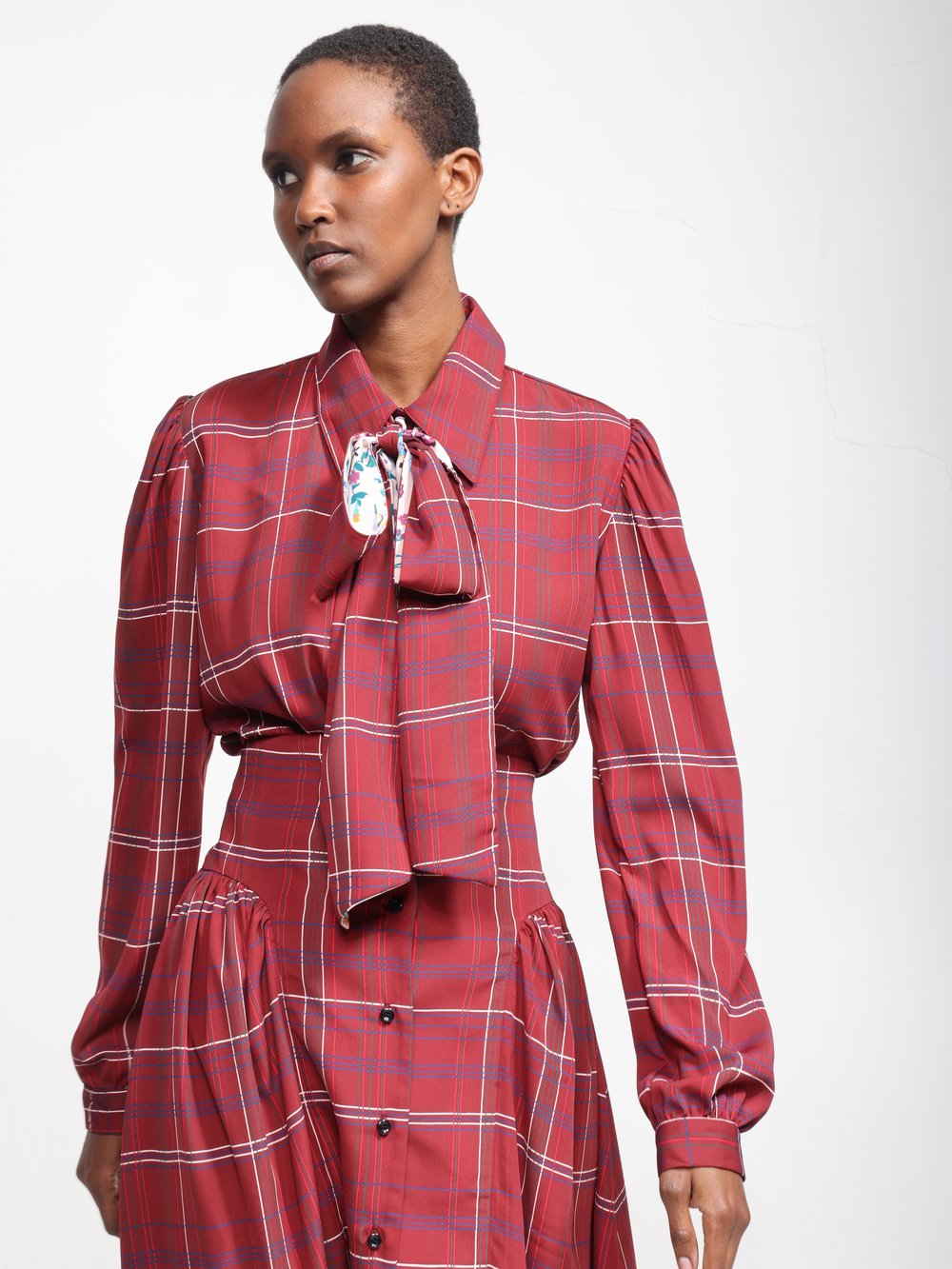 Lele De Baltzac, Zoe in Tartan Wine