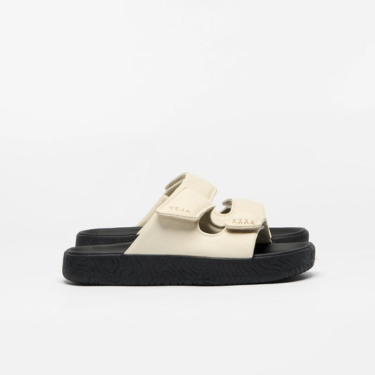 Veja, Etna Bold Leather Cashew