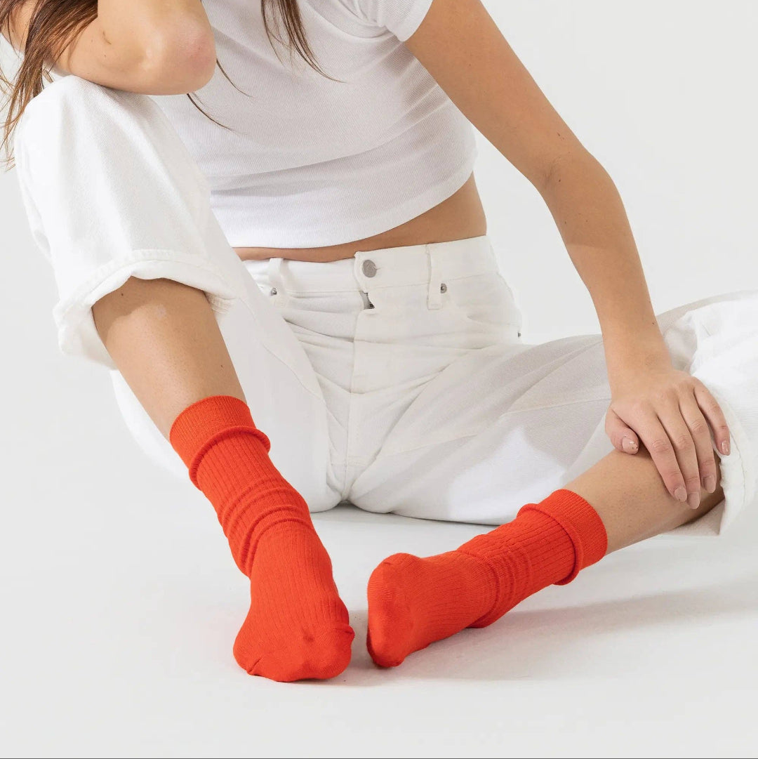 Bondoodle, Women’s Everyday Cotton Crew Socks, Red