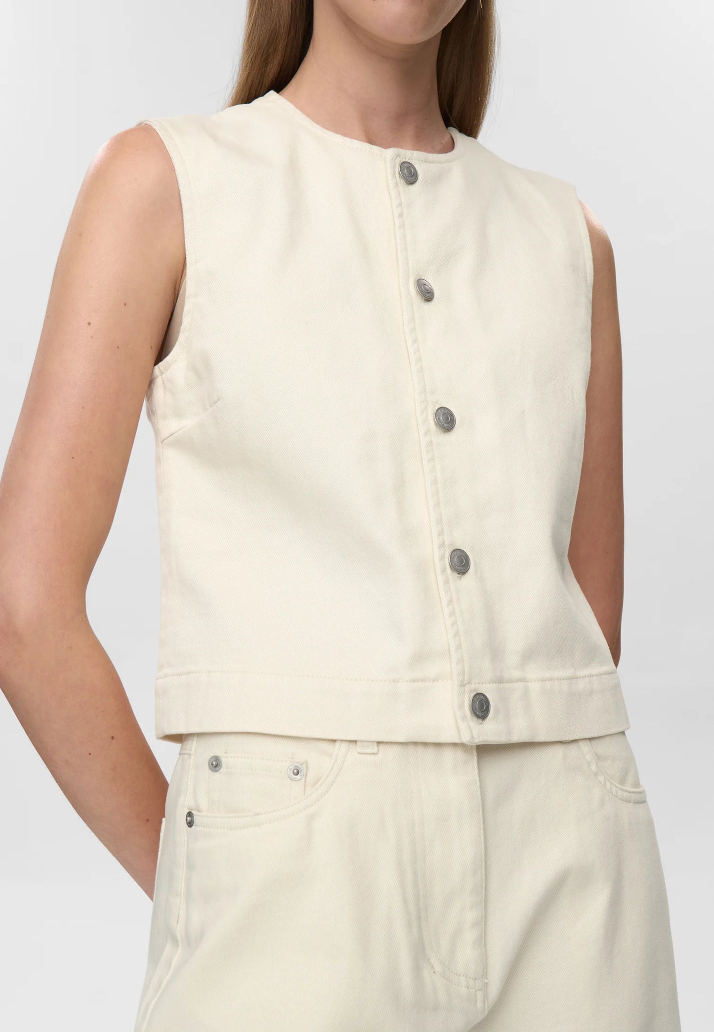 Minimum, Alessia Vest, Whisper White