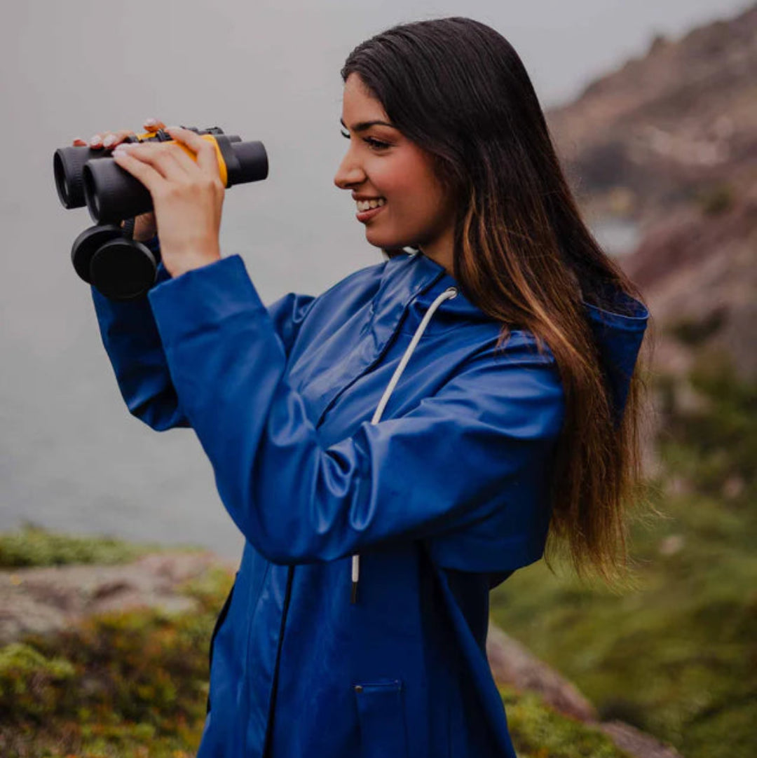 The Mernini Raincoat, Peony Blue