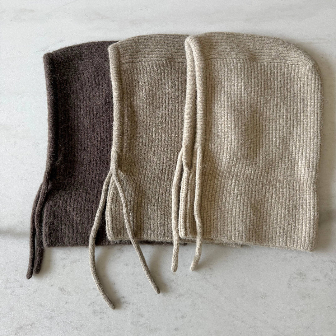 Billy Bamboo, Fuzzy Alpaca Balaclava, Walnuts Brown