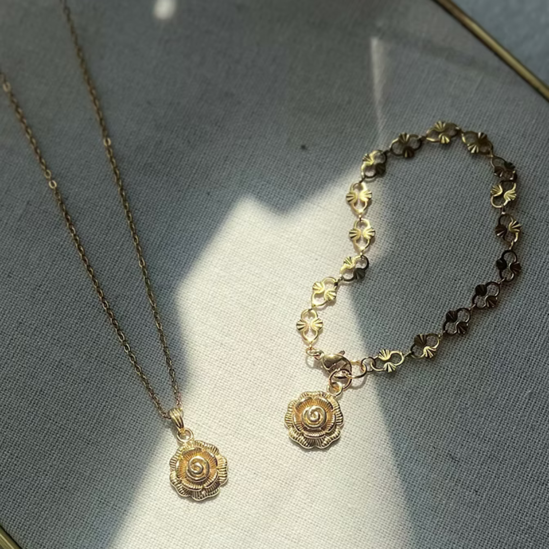 Frug, Vintage Brass Rose Charm FNJ56SET