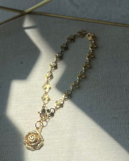 Frug, Vintage Brass Rose Charm FNJ56SET