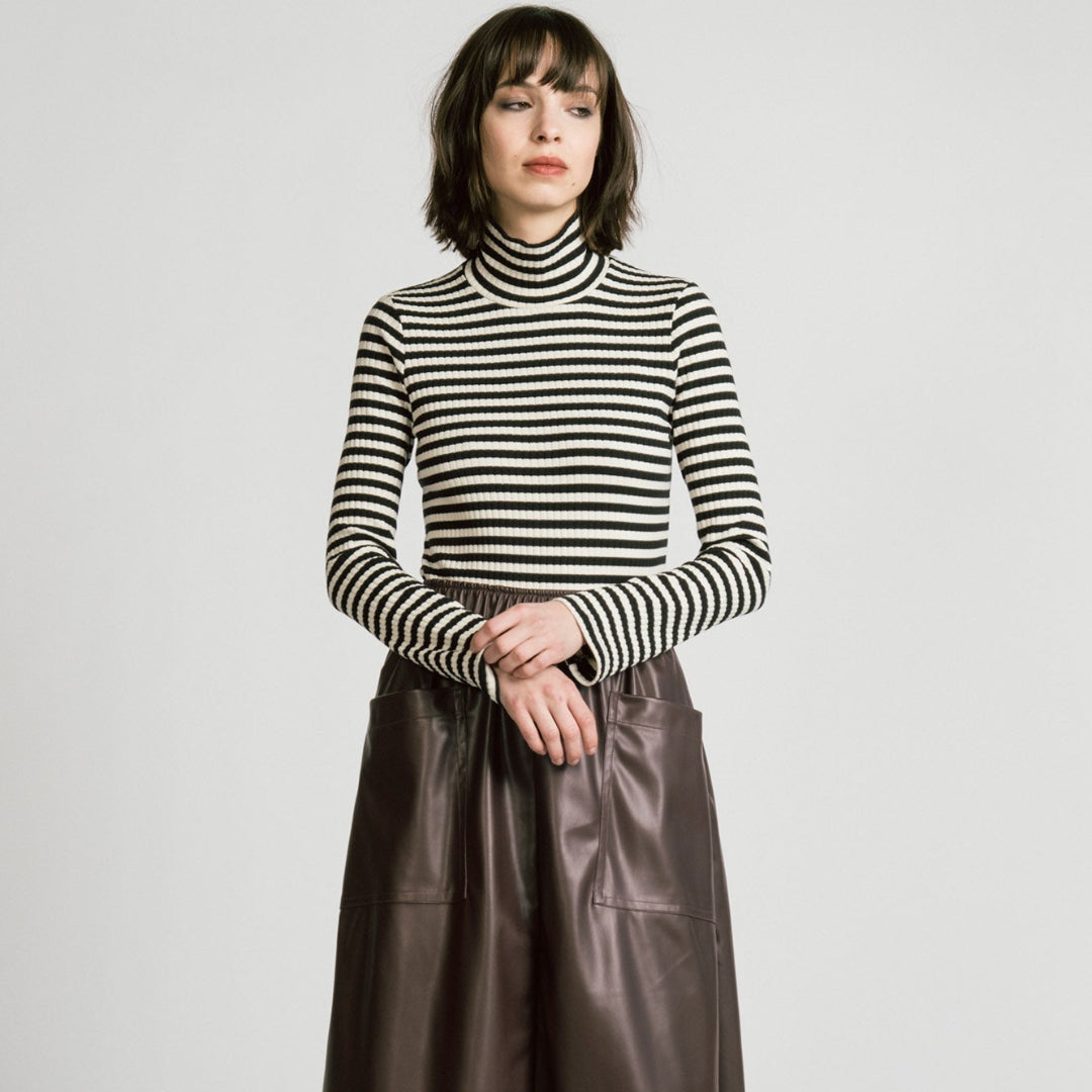 Allison Wonderland, Octanus Turtleneck, Stripe