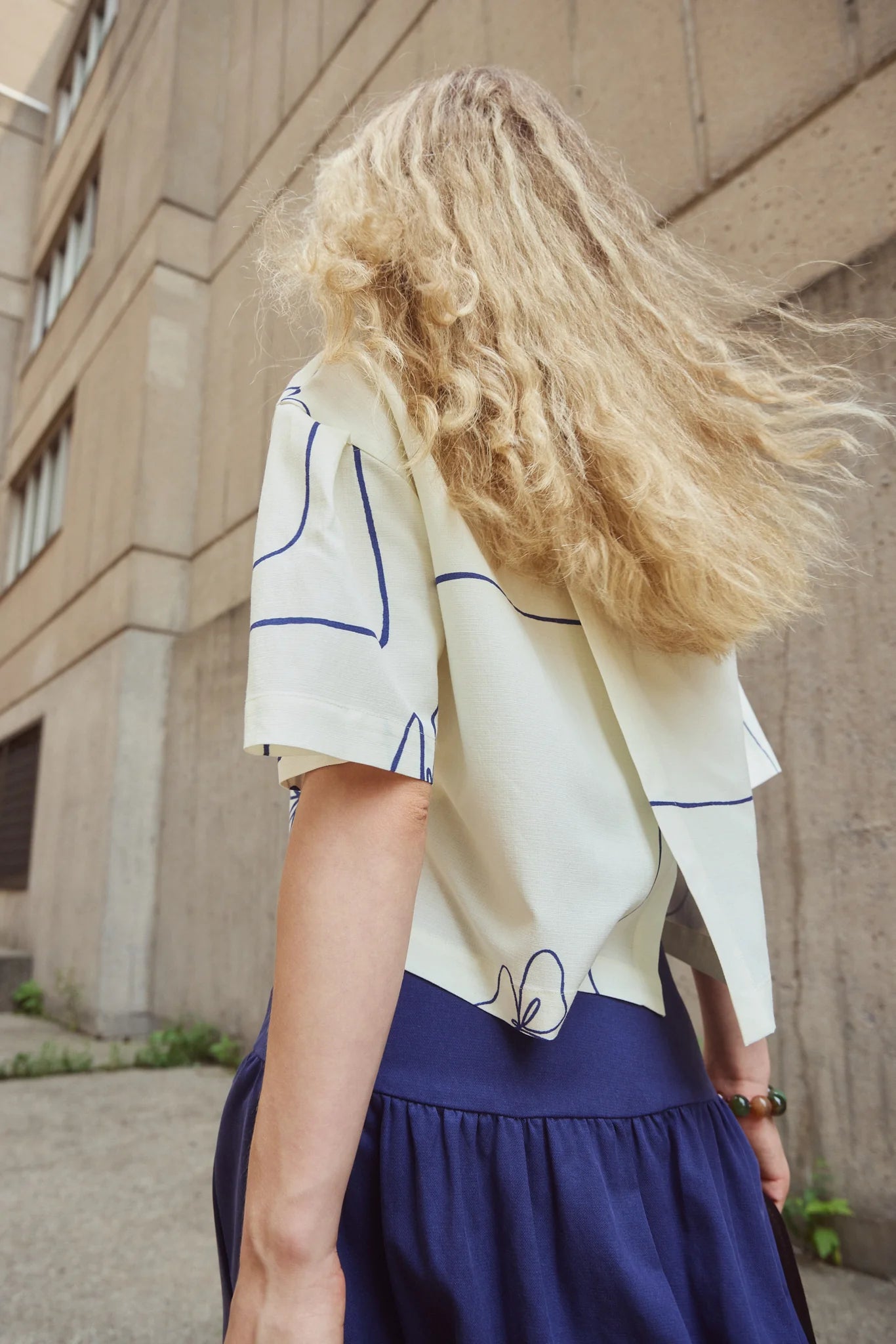 Eve Gravel, Brooke Top, Blue Flower