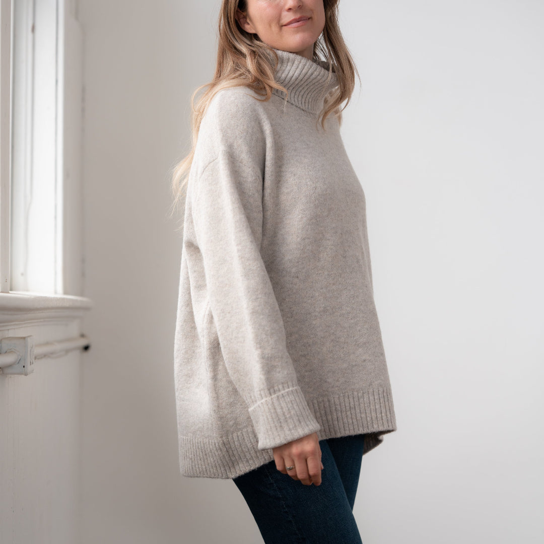 Dog Walker Sweater, Fawn