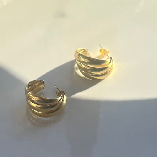 Frug, Vintage Brass Demi Hoops FEH06