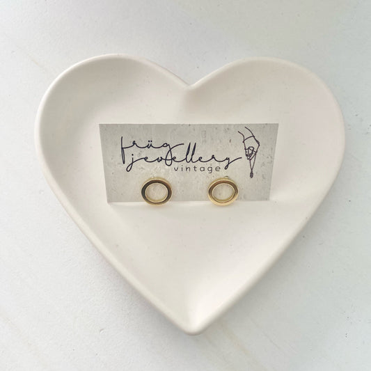Vintage Brass Studs, Circle