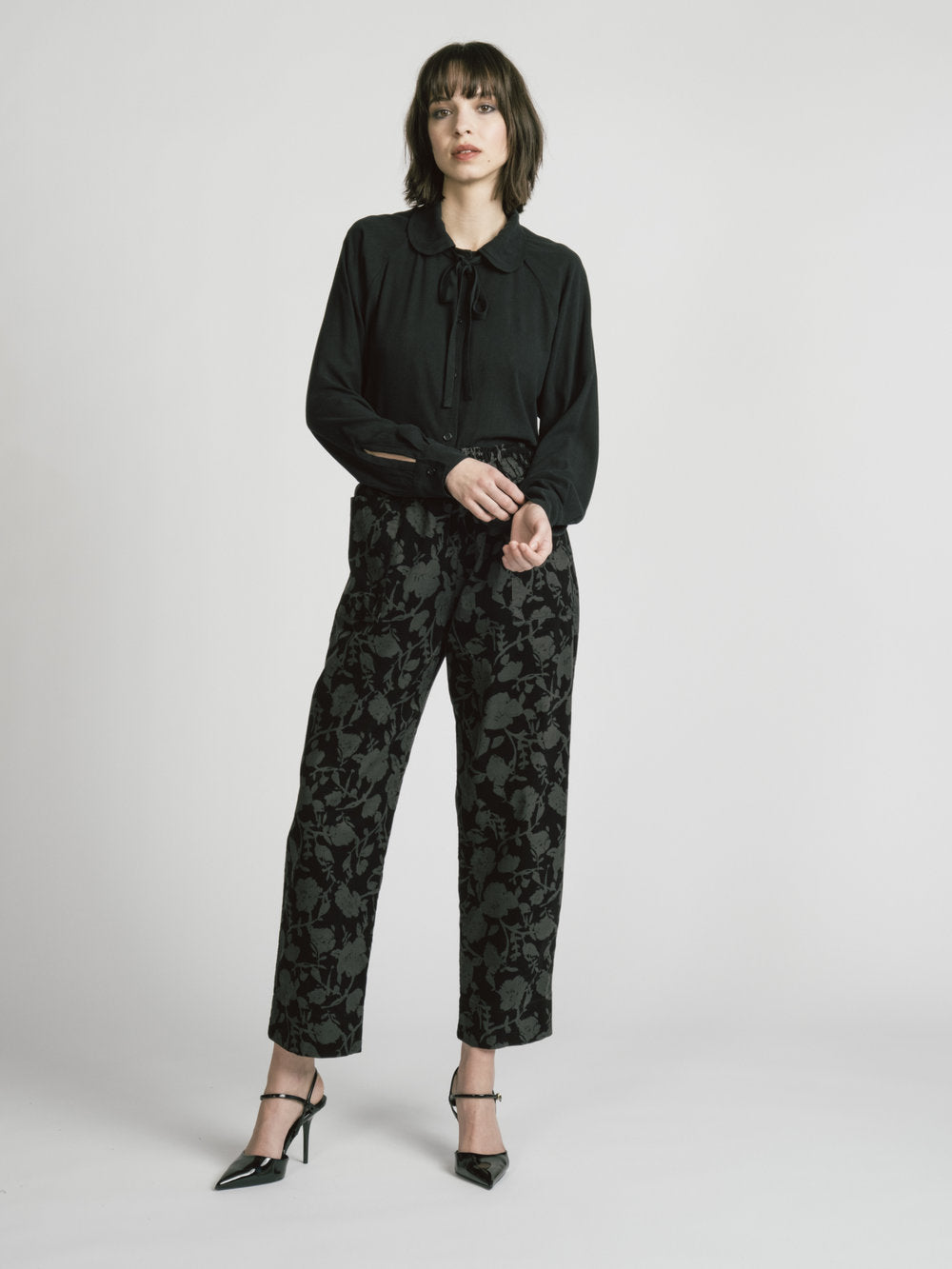 Allison Wonderland, Hydra Blouse, Black
