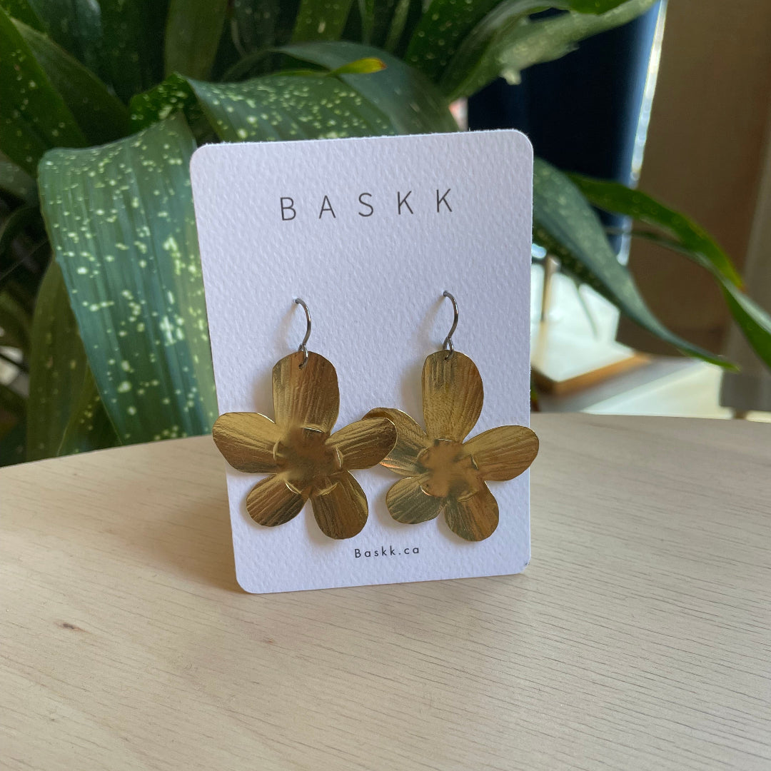 Baskk, Medium Brass Flower Earrings