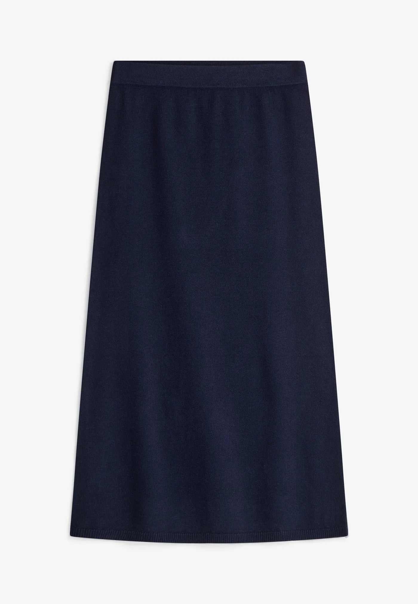 Minimum, Manda Skirt, Naval Academy