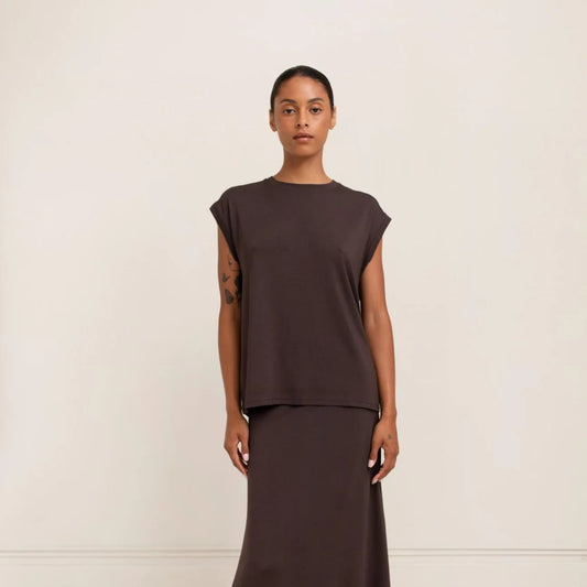 Paper Label, Tilda Sleeveless Shirt, Chocolate Torte
