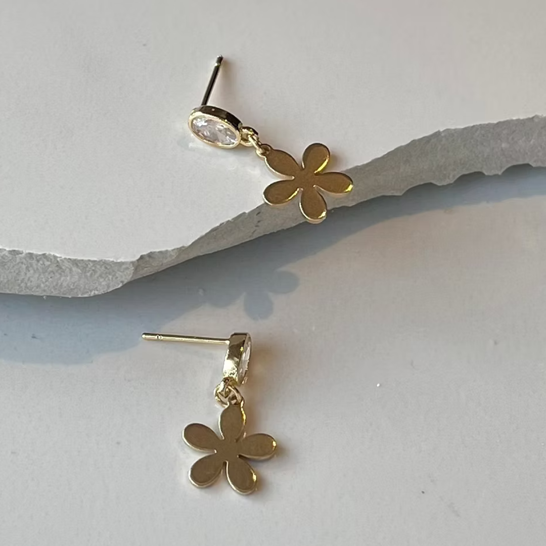 Frug, 14K Goldplate Flower Earrings FEJ30SET