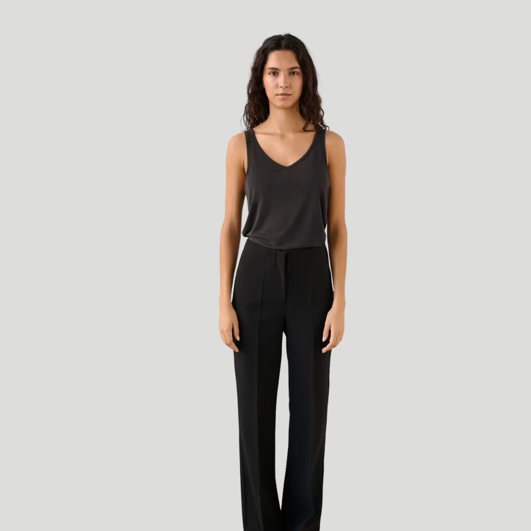 Soaked, V-Neck Tank Top, Black