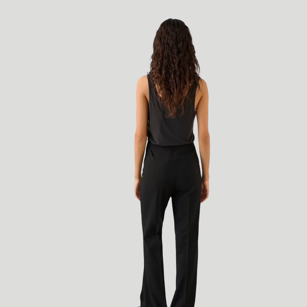 Soaked, V-Neck Tank Top, Black