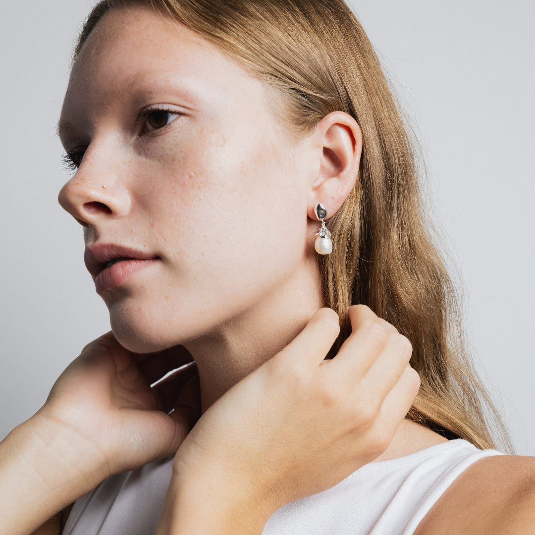 Wolf Circus, Pearl Drop Earring, Silver