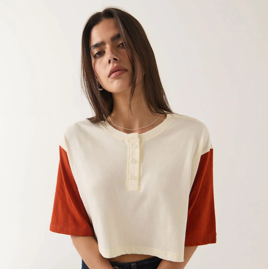 Brixton, Carefree Organic Cropped Tee, Off White/Rust