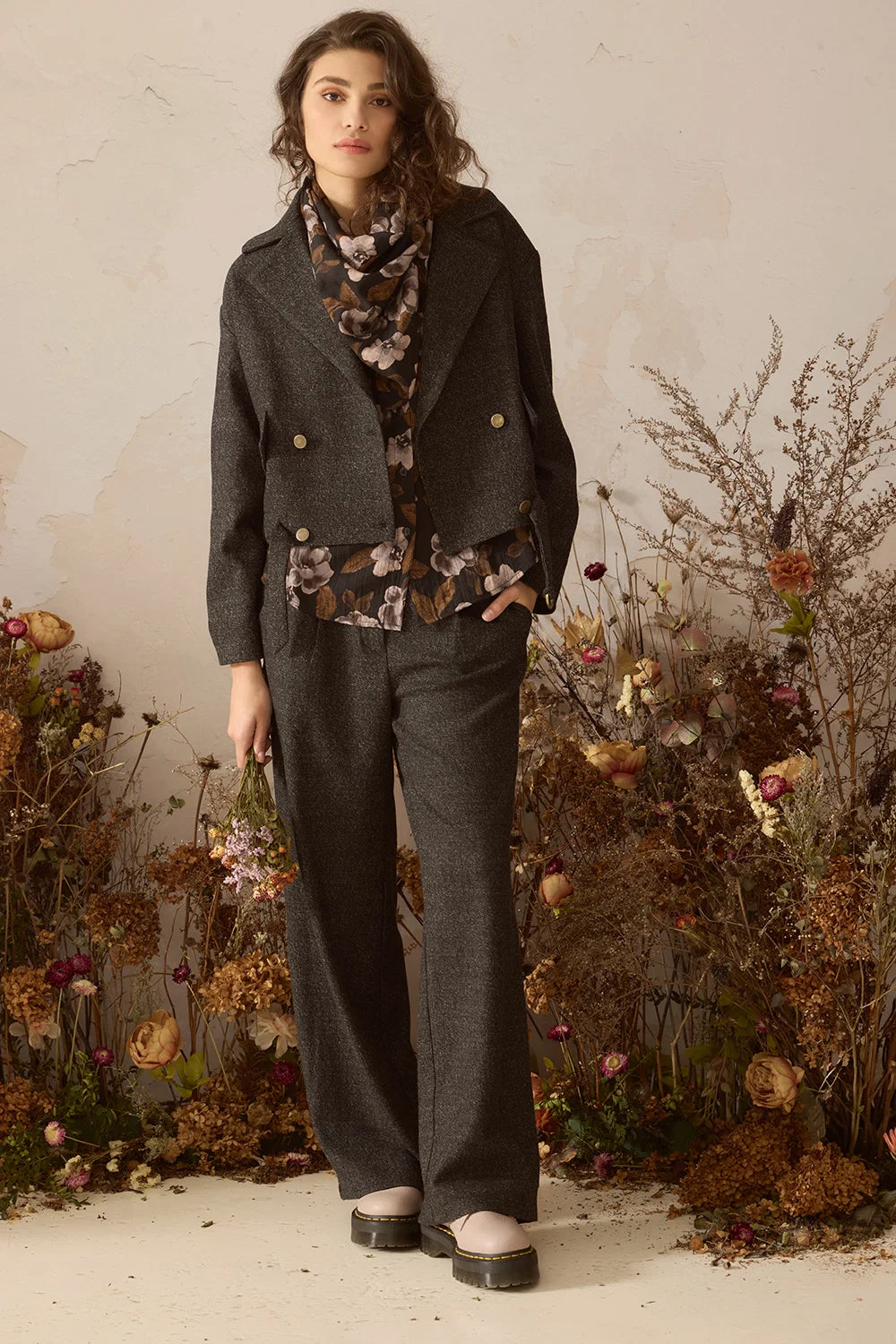 Chlo, June Shirt, Black Flowers