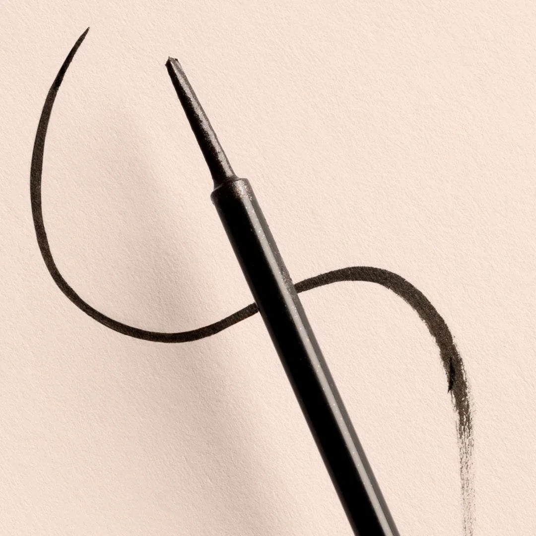 Beauty from Bees, Liquid Eyeliner, Black