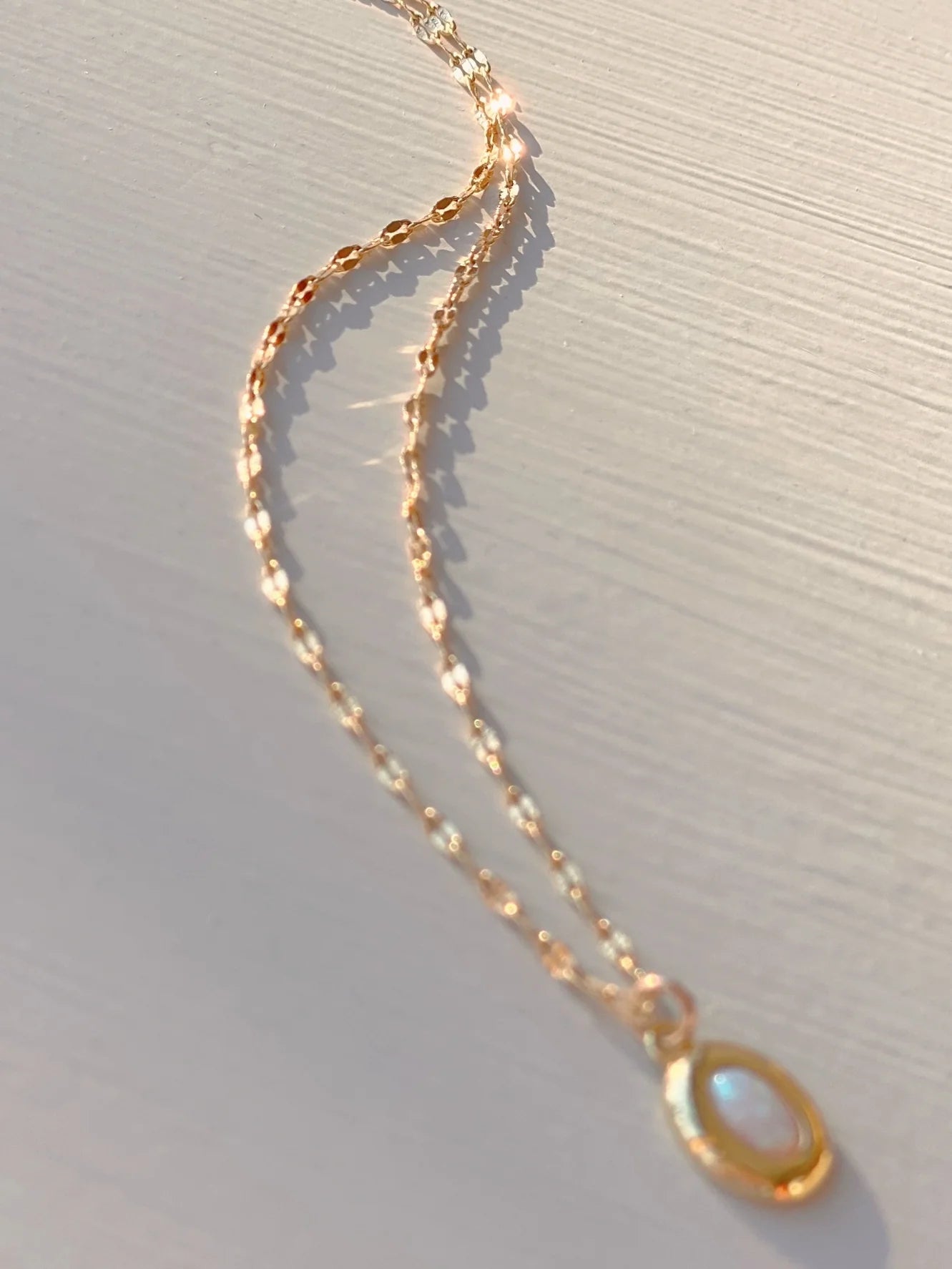 Noemiah, Opaline Pendant
