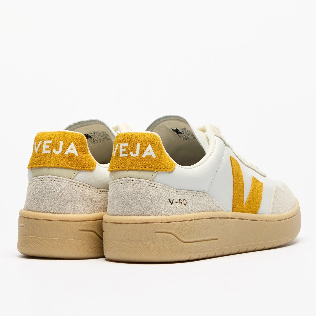 Veja, V-90 Leather White Toscane Natural